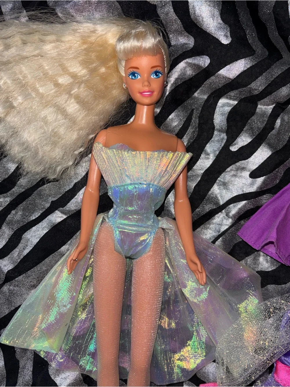 Vintage 1994 Bubble Angel Barbie Doll + Bonus Era Dresses & Shoes Lot